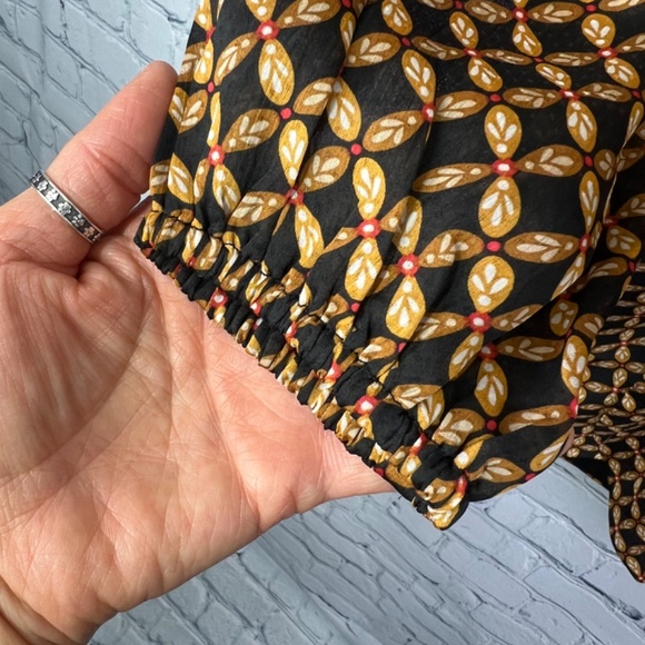 •👗NWT($138) |•MINKPINK•| Valentina Mini Dress Knotted Twist Front Long Sleeve M - Picture 5 of 15